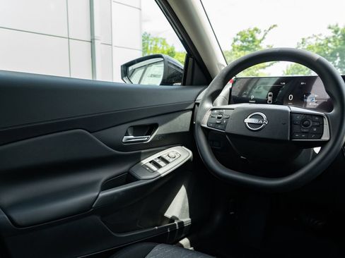 New 2026 Nissan Sentra SV w/ Floor Mat Package FWD image 11