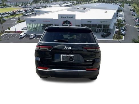 Used 2024 Jeep Grand Cherokee L Limited RWD image 5