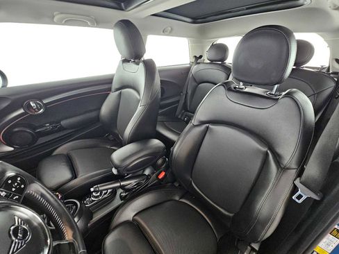 Used 2022 MINI Cooper S image 17