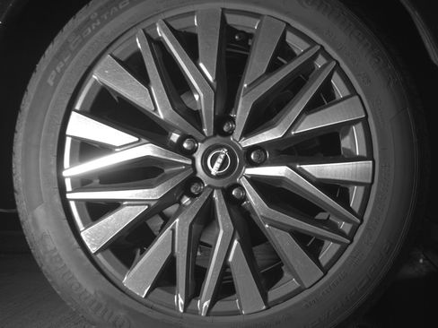 Used 2025 Nissan Altima 2.5 SV image 15