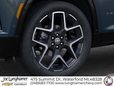 New 2026 Chevrolet Traverse High Country image 9