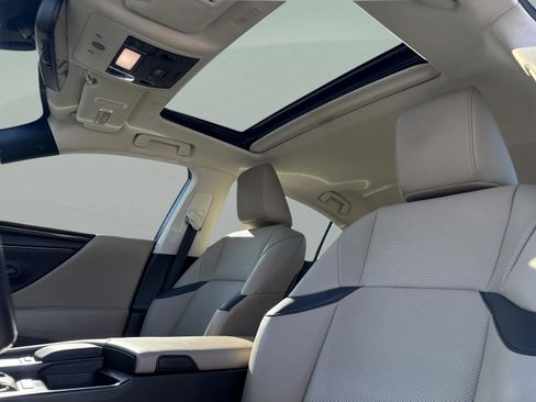 Used 2019 Lexus ES 350 F Sport image 26