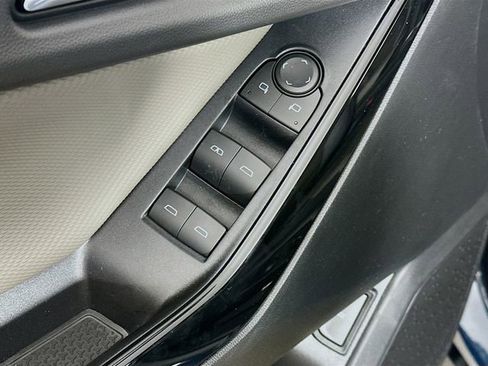 New 2026 Chevrolet Equinox LT w/ Convenience Package II image 18