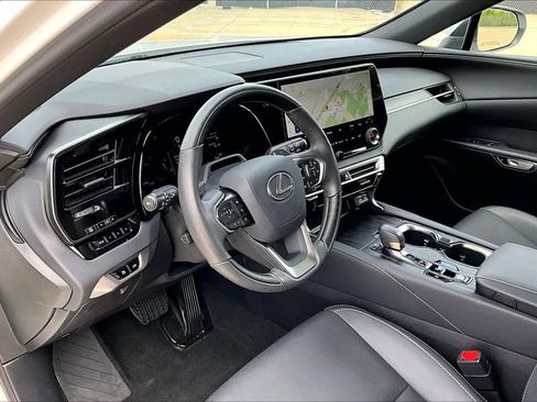 Used 2025 Lexus RX 350 Premium w/ Convenience Package image 15