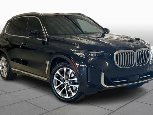 Certified 2024 BMW X5 sDrive40i w/ Parking Assistance Package image 2