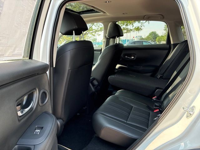 New 2027 Honda HR-V EX-L image 8