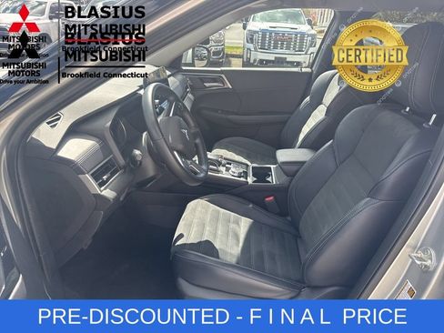 Used 2024 Mitsubishi Outlander SE AWD/4WD image 21