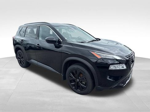 Used 2023 Nissan Rogue SV w/ SV Premium B Package AWD/4WD image 7