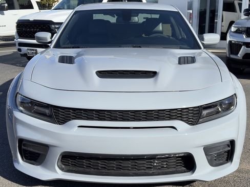 Used 2021 Dodge Charger SRT Hellcat image 2