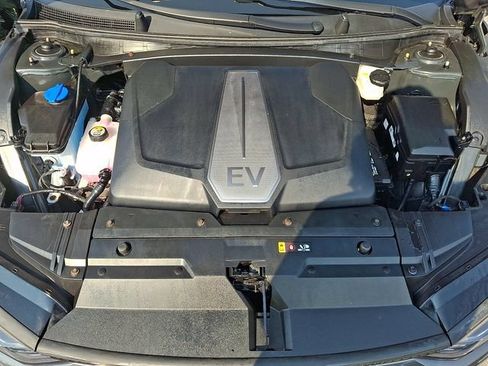 Used 2024 Kia EV6 Wind AWD/4WD image 28
