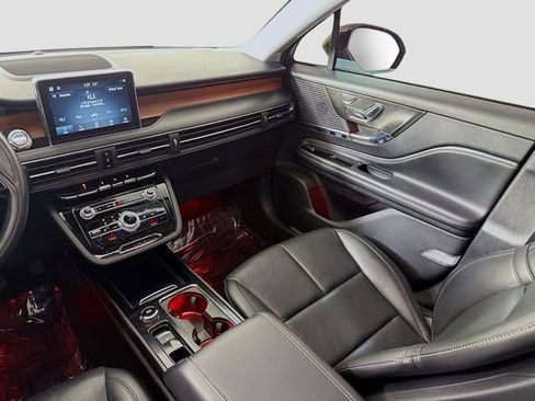 Used 2022 Lincoln Corsair Reserve w/ Sport Package image 25