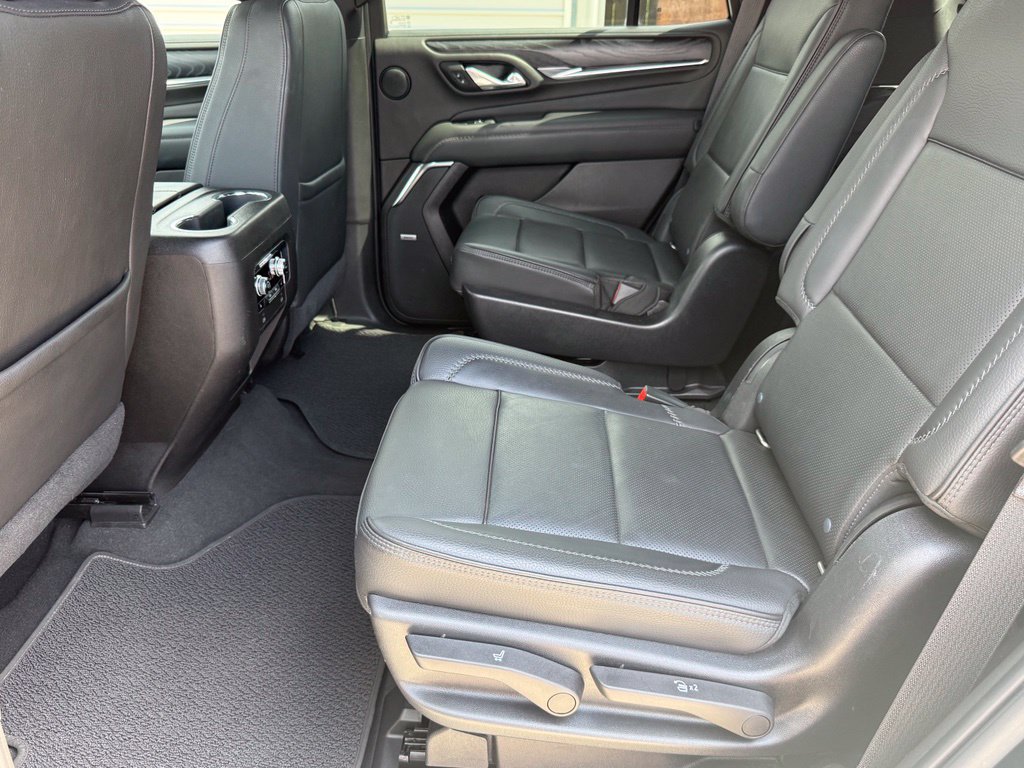 Used 2021 GMC Yukon Denali AWD/4WD image 37