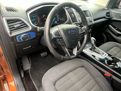 Used 2017 Ford Edge SEL image 26