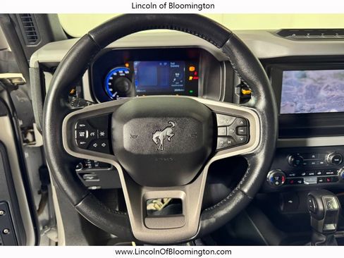 Used 2023 Ford Bronco Badlands w/ Sasquatch Package AWD/4WD image 18