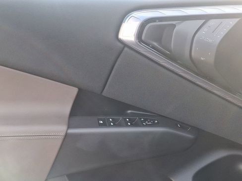 Certified 2025 BMW X3 xDrive30i w/ Convenience Package image 12