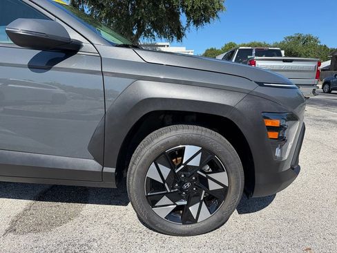 Used 2025 Hyundai Kona SEL AWD/4WD image 13