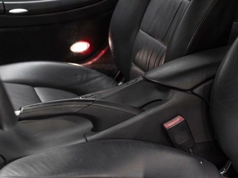 Used 2004 Porsche 911 Carrera 4S image 14