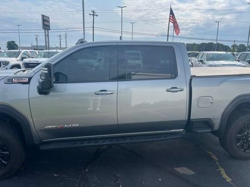 Used 2025 GMC Sierra 3500 AT4 AWD/4WD image 12