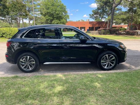 Used 2023 Audi Q5 2.0T Premium Plus w/ Premium Plus Package AWD/4WD image 6