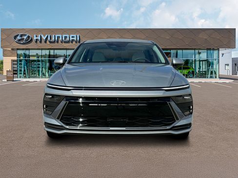 New 2025 Hyundai Sonata SE FWD image 12