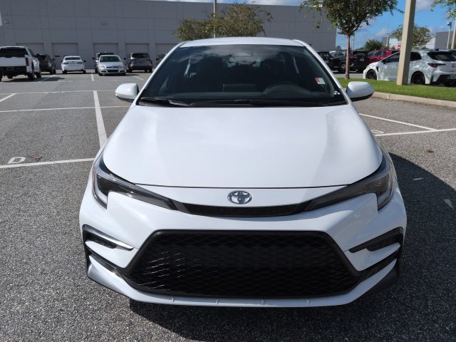 Certified 2025 Toyota Corolla SE FWD image 9