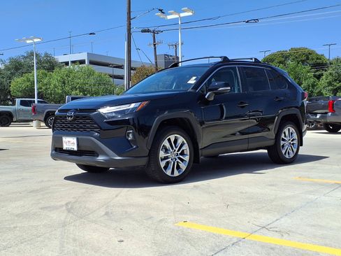 Used 2024 Toyota RAV4 XLE Premium FWD image 1