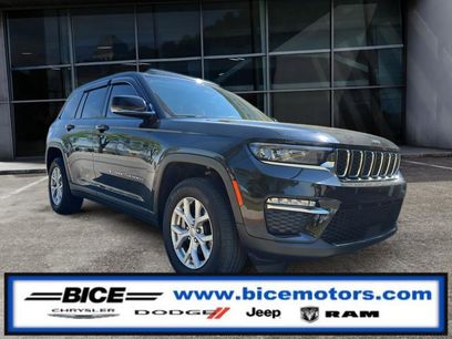 Used 2023 Jeep Grand Cherokee Limited w/ Trailer Tow Prep Group (B)
