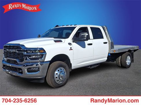Used 2025 RAM 3500 Tradesman w/ Chrome Appearance Group image 1