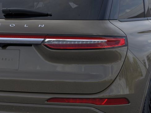 New 2026 Lincoln Corsair Reserve image 21