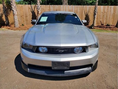Used 2010 Ford Mustang GT Premium RWD image 12