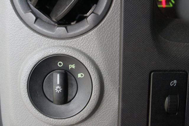 Used 2012 Ford E-350 and Econoline 350 XLT RWD image 16