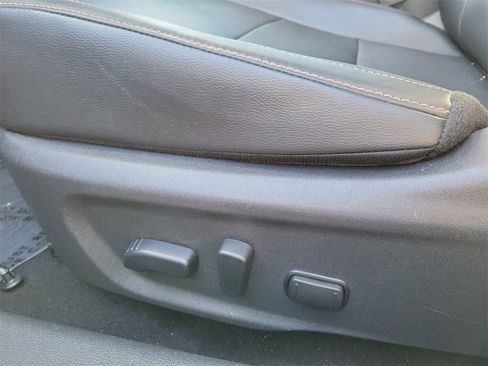 Used 2023 Nissan Sentra SR w/ SR Premium Package image 16