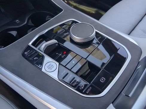 New 2026 BMW X5 xDrive40i w/ Climate Comfort Package image 22