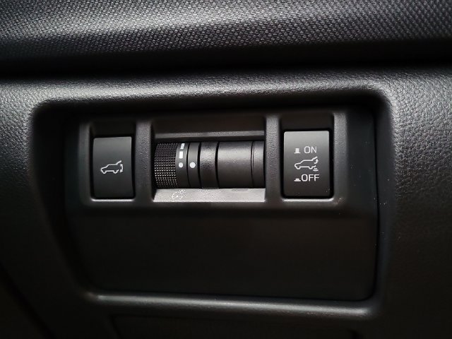 Certified 2026 Subaru Forester Touring w/ Touring Package AWD/4WD image 35