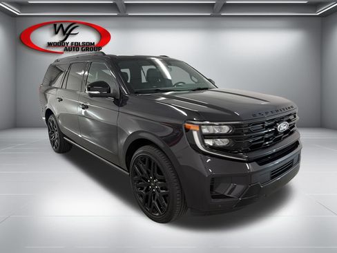 New 2027 Ford Expedition Max Platinum w/ Stealth Performance Package AWD/4WD image 3