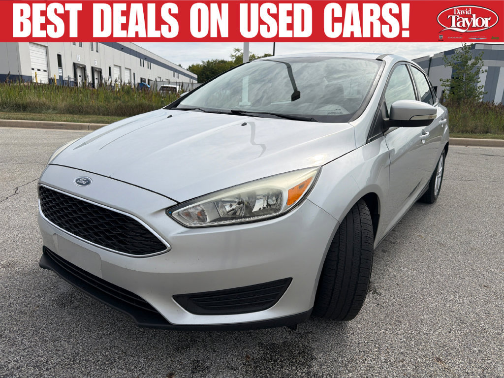 Used 2015 Ford Focus SE w/ SE Cold Weather Package FWD image 8