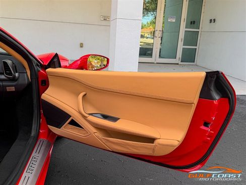 Used 2011 Ferrari 458 Italia Coupe RWD image 36