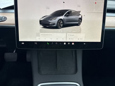 Used 2023 Tesla Model 3 Standard Range image 7