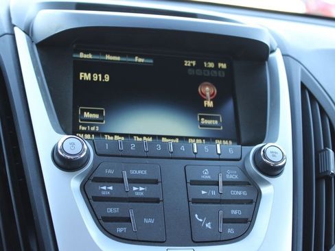 Used 2017 Chevrolet Equinox Premier w/ Enhanced Convenience Package image 32