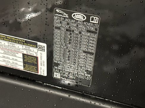 New 2026 Land Rover Range Rover SE image 29