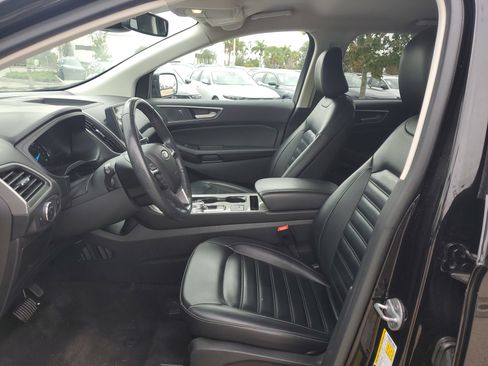 Used 2023 Ford Edge SEL image 24