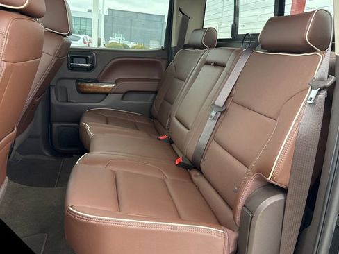 Used 2017 Chevrolet Silverado 1500 High Country image 20