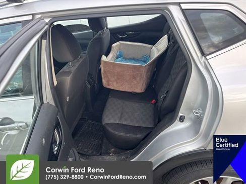 Used 2017 Nissan Rogue Sport SV w/ SV Premium Package image 11