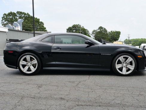 Used 2013 Chevrolet Camaro ZL1 RWD image 16
