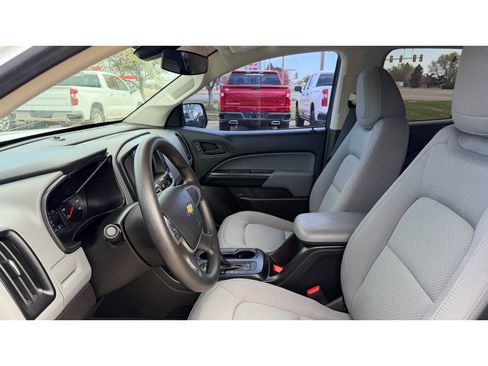 Certified 2022 Chevrolet Colorado W/T w/ WT Convenience Package image 10