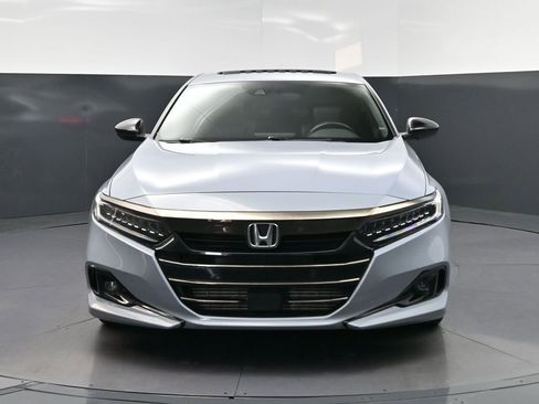 Used 2021 Honda Accord Sport image 10