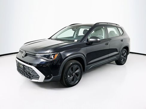 Used 2025 Volkswagen Taos S image 3