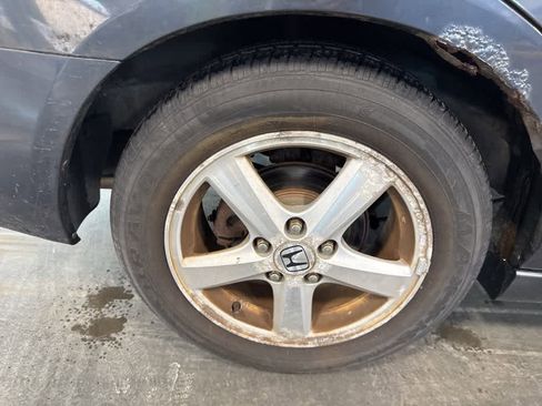 Used 2004 Honda Accord EX image 24