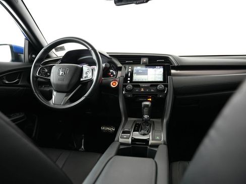 Used 2018 Honda Civic Sport Touring image 10