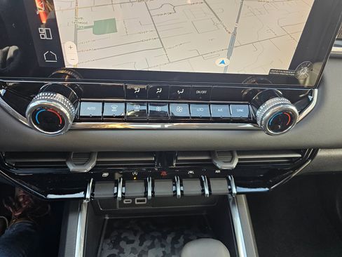 New 2026 GMC Canyon Elevation w/ Convenience Package image 22